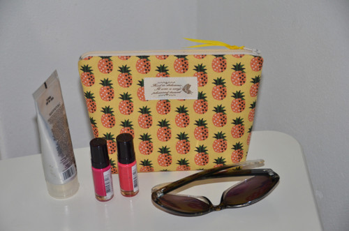 Necesér malý - ananas — foto 5