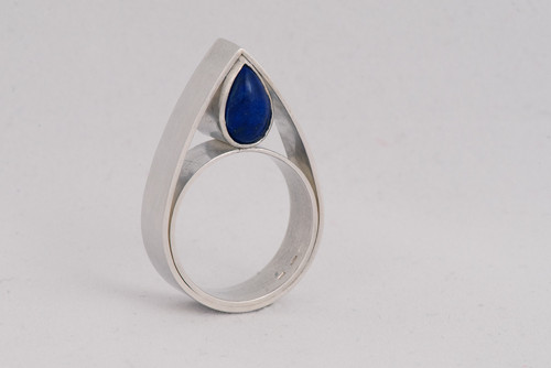 Stříbrný prsten s lapisy lazuli — foto 2