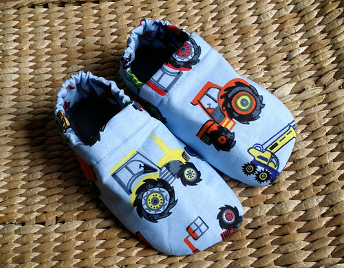 Capáčky - vel. 15 - 17 cm - RŮZNÉ VZORY — foto 5