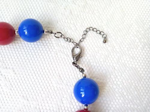 Bubblegum necklace (white/red/blue) — foto 3