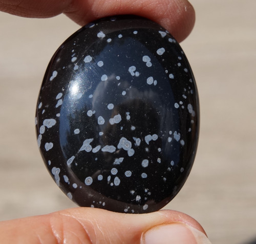 Placička - obsidián vločkový J1728 — foto 2