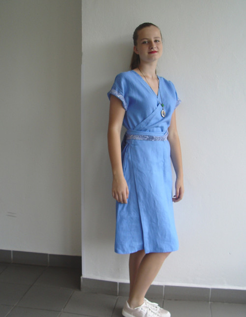 Lněné šaty - V BARVĚ LETNÍCH DNŮ — foto 2