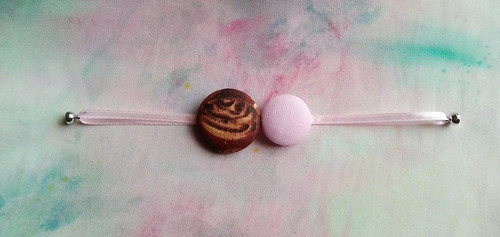Náramek Čokoládový s růžovou — foto 5