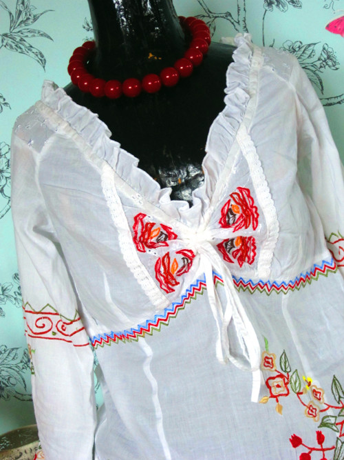 Tunika fantasticky vyšívaná — foto 3