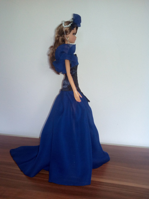 Večerní šaty pro Barbie — foto 2