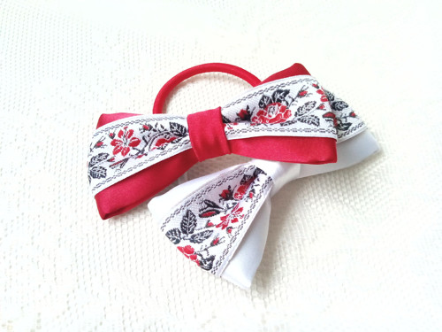 Slovak folklore hair bows (red & white) — foto 2