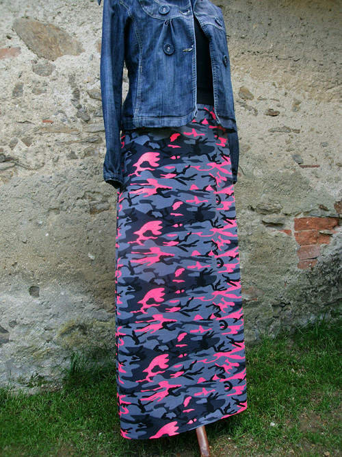 Maskáčka neon - maxi suknice — foto 3