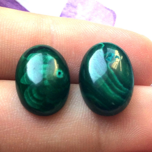Malachit náušnicový pár/14x10x3mm (ML02) — foto 2