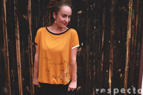 Triko oversized ............ M - L — foto 2
