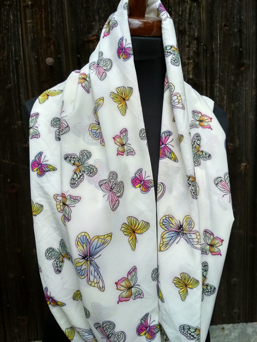 Motylová láska - silk — foto 4