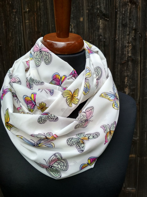 Motylová láska - silk — foto 3
