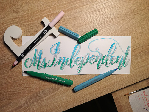 Ms. Independent (A4) — foto 2