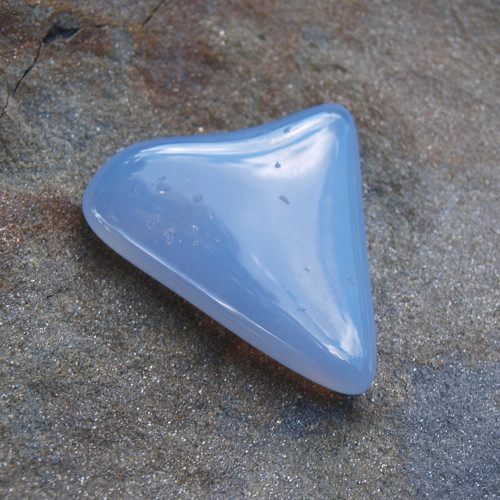 Chalcedon Malawi, plochý valoun — foto 3