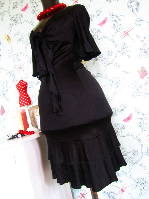 Little black dress, little Carmen — foto 3