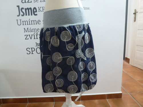 Sukýnkování - stahovací + kapsy — foto 2