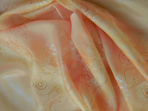 Meruňková - hedvábná šála 45 x 180 cm — foto 2