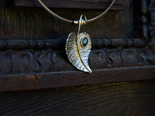 Nerezový náhrdelník ..." Silver leaf " — foto 4