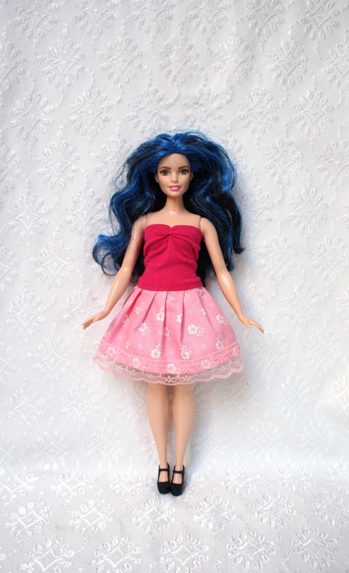 Šaty pro Barbie - curvy - baculku — foto 2
