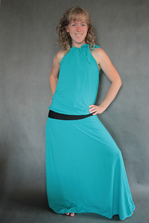 Dlouhé elegantní šaty — foto 2