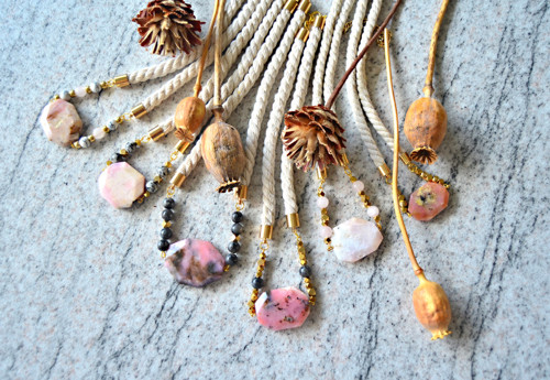 Náhrdelník Gold Beads Pink Quartz Opal — foto 4