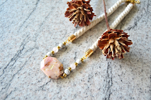 Náhrdelník Gold Magnesite Quartz Pink Opal — foto 2
