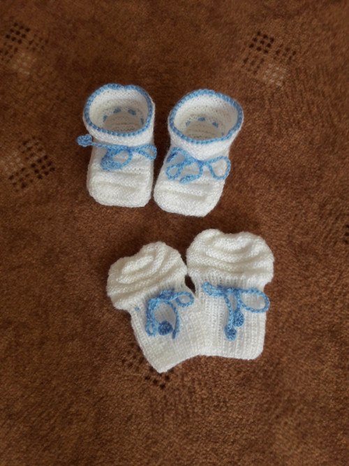 Kojenecká soupravička - s modrou — foto 2