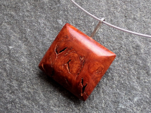 Dřevěný šperk - jarrah — foto 3