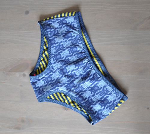 Cosy & Cutty kalhotky vel. M — foto 2