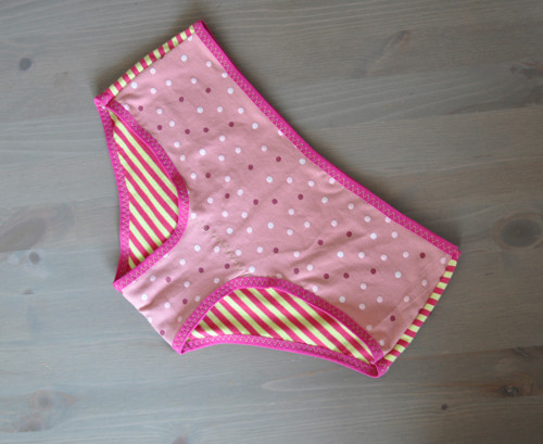 Cosy & Cutty kalhotky vel. M — foto 3