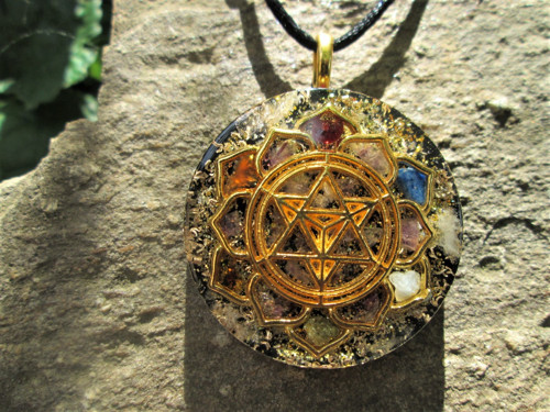 Org. šperk ,, Sri Yantra v čakrách " — foto 5