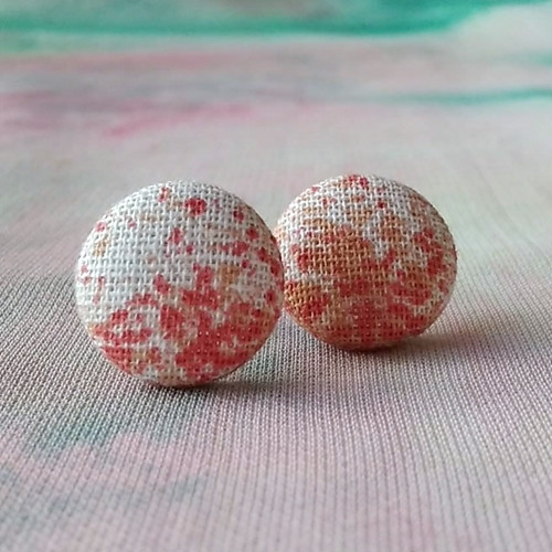 Náušnice buttonkové Kropenaté — foto 3