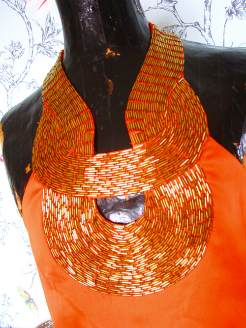 Šaty orange&gold — foto 2