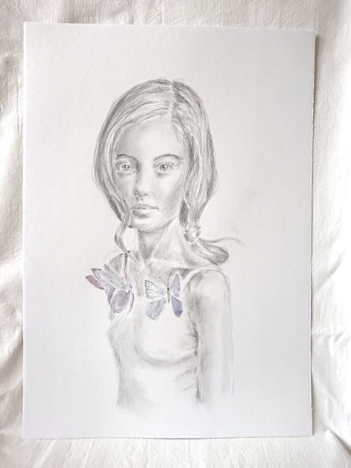 Dívka s motýly — foto 2