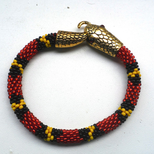 Náramek Korálovka hadí — foto 2