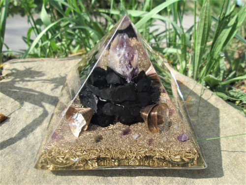 Org. pyramida ,, Pramen Života " — foto 2