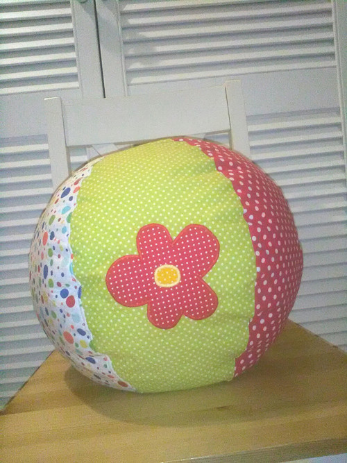 Veselý látkový balón — foto 3