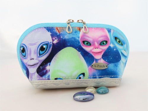 Toaletní taštička - UFO — foto 2