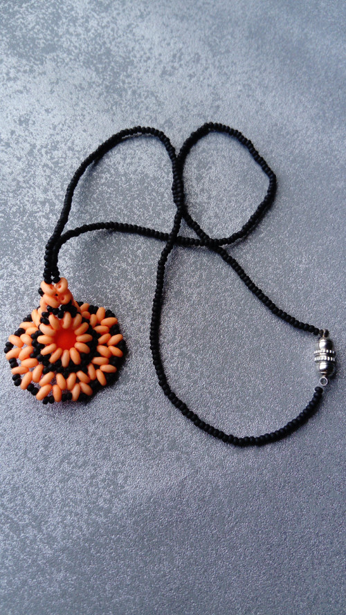 Náhrdelník UV Pearl Orange — foto 4