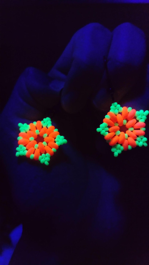 Náušnice UV Star Green-Pink — foto 2