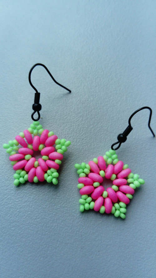 Náušnice UV Star Green-Pink — foto 4