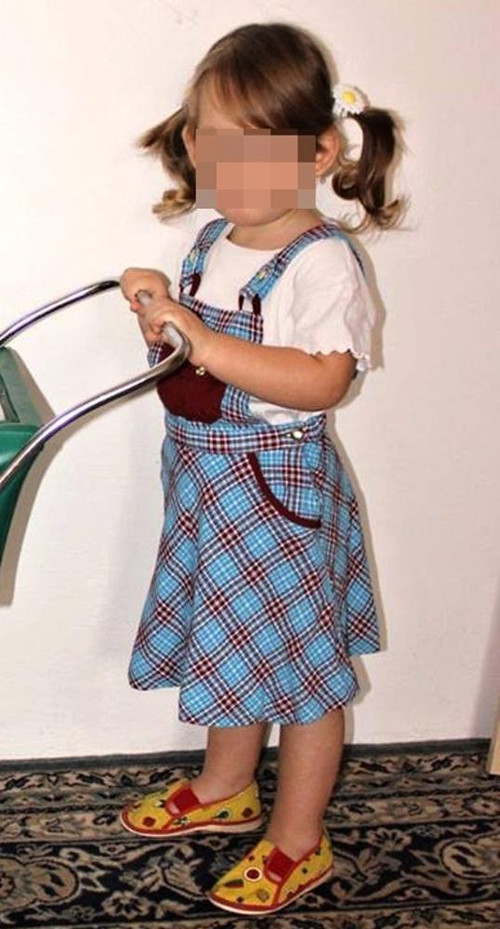 Retro šatičky — foto 2