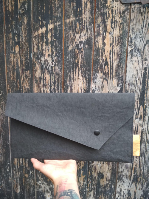Papírové psaníčko asymetric // black — foto 4
