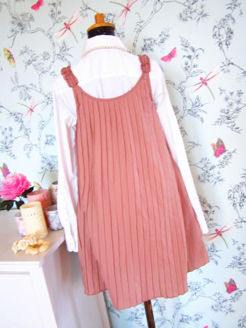 Šaty powder pink&plisé — foto 5
