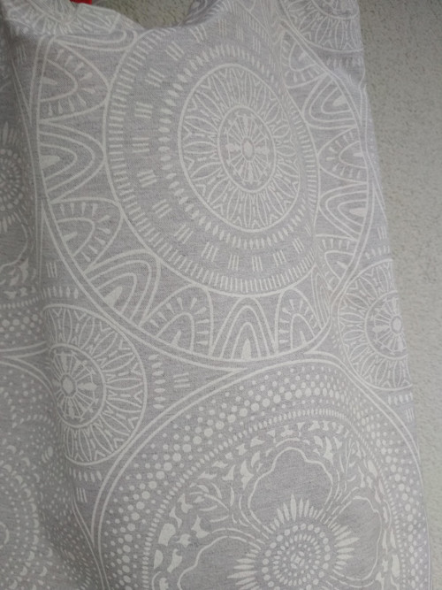 Mamdala bílo šedá — foto 4