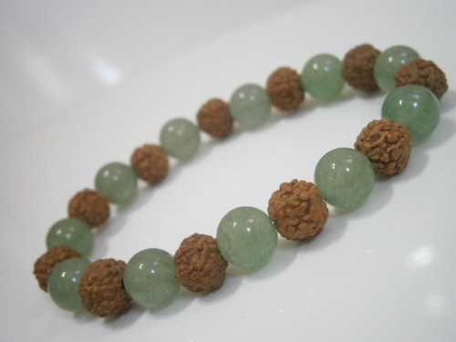 "Rudraksha/Avanturín" — foto 2