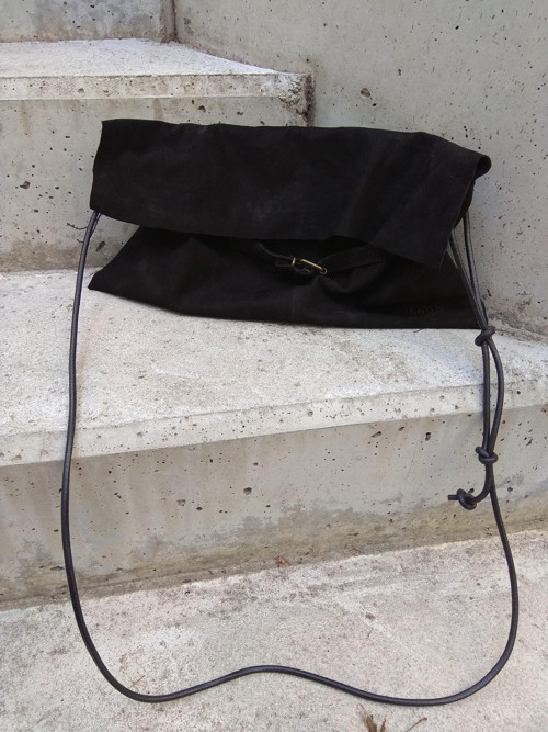 Minimal black psaníčko — foto 3
