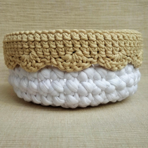 Háčkovaný košík - 12 cm — foto 2