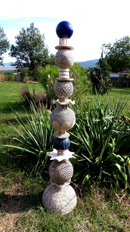 Keramický totem — foto 3