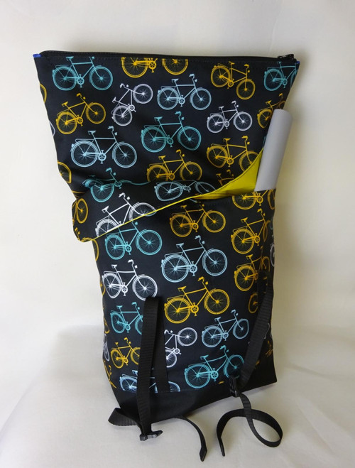 IHNED KE KOUPI - batoh cyklistický — foto 4