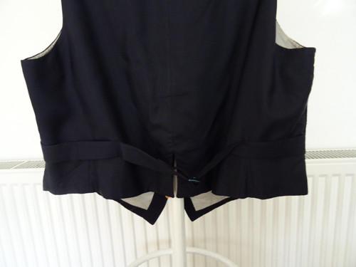Elegantní pánská vesta — foto 3